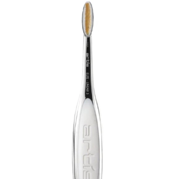 Artis Elite Linear 3 Makeup Brush - Picture 2 of 5